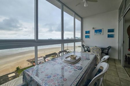 Apartamento para alugar com 180m², 3 quartos e 1 vagaVaranda