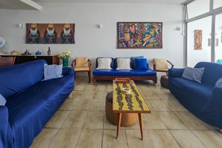 Apartamento para alugar com 180m², 3 quartos e 1 vagaSala