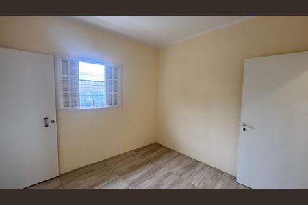 Casa de condomínio à venda com 80m², 2 quartos e 3 vagasSuite