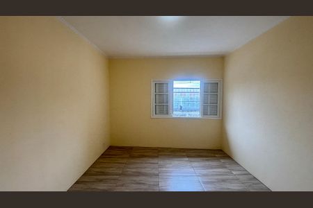 Casa de condomínio à venda com 80m², 2 quartos e 3 vagasQuarto