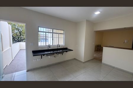 Casa de condomínio à venda com 80m², 2 quartos e 3 vagasCozinha