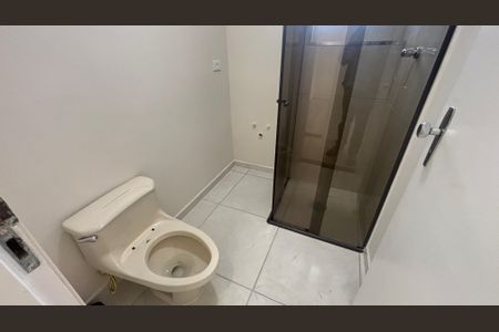 Casa de condomínio à venda com 80m², 2 quartos e 3 vagasBanheiro