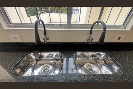 Casa de condomínio à venda com 80m², 2 quartos e 3 vagasCozinha