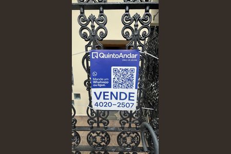 Casa de condomínio à venda com 80m², 2 quartos e 4 vagas Casa de condomínio à venda com 80m², 2 quartos e 4 vagasPlaca
