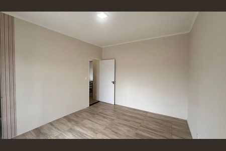 Casa de condomínio à venda com 80m², 2 quartos e 4 vagas Casa de condomínio à venda com 80m², 2 quartos e 4 vagasSuite