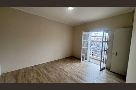 Casa de condomínio à venda com 80m², 2 quartos e 4 vagas Casa de condomínio à venda com 80m², 2 quartos e 4 vagasSuite