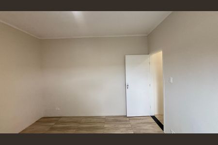 Casa de condomínio à venda com 80m², 2 quartos e 4 vagas Casa de condomínio à venda com 80m², 2 quartos e 4 vagasQuarto