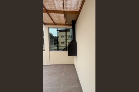 Casa de condomínio à venda com 80m², 2 quartos e 4 vagas Casa de condomínio à venda com 80m², 2 quartos e 4 vagasVaranda - Area de Serviço