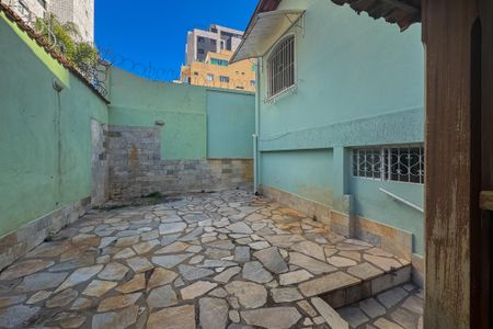 Casa à venda com 235m², 4 quartos e 3 vagasQuintal