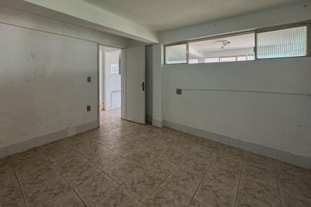 Casa à venda com 235m², 4 quartos e 3 vagasÁrea de Serviço