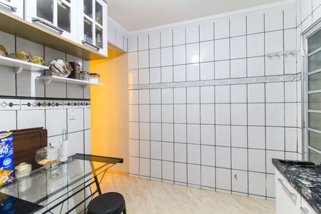 Casa de condomínio à venda com 65m², 2 quartos e 1 vaga Casa de condomínio à venda com 65m², 2 quartos e 1 vagaCozinha