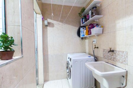 Casa de condomínio à venda com 65m², 2 quartos e 1 vaga Casa de condomínio à venda com 65m², 2 quartos e 1 vagaÁrea de Serviço