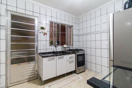 Casa de condomínio à venda com 65m², 2 quartos e 1 vaga Casa de condomínio à venda com 65m², 2 quartos e 1 vagaCozinha