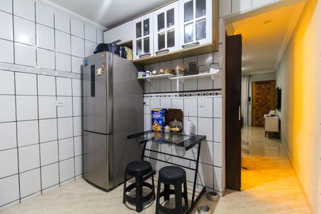 Casa de condomínio à venda com 65m², 2 quartos e 1 vaga Casa de condomínio à venda com 65m², 2 quartos e 1 vagaCozinha