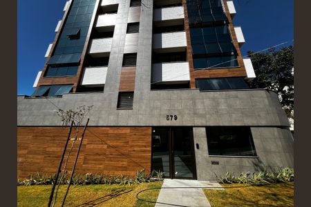 Apartamento à venda com 84m², 3 quartos e 2 vagas Apartamento à venda com 84m², 3 quartos e 2 vagasFachada