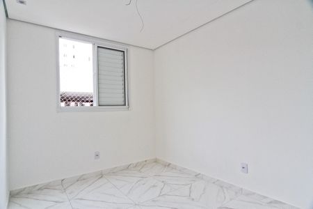 Apartamento à venda com 44m², 2 quartos e 1 vagaQuarto 2
