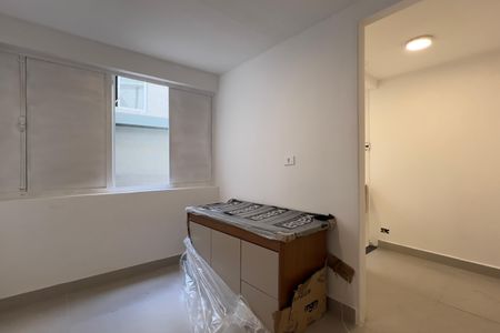 Cozinha de kitnet/studio para alugar com 1 quarto, 37m² em Jardim Santa Mena, Guarulhos