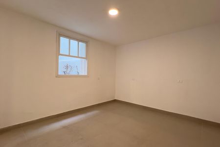 Studio de kitnet/studio para alugar com 1 quarto, 37m² em Jardim Santa Mena, Guarulhos
