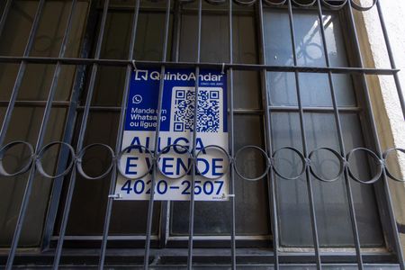 Apartamento à venda com 60m², 2 quartos e 1 vaga Apartamento à venda com 60m², 2 quartos e 1 vagaPlaca