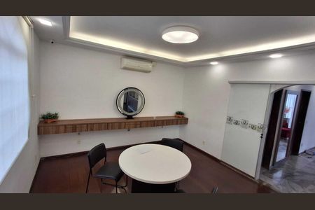 Casa para alugar com 4 quartos, 487m² em Ouro Preto, Belo Horizonte