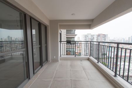 Apartamento para alugar com 75m², 2 quartos e 1 vagaVaranda