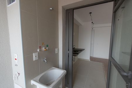 Apartamento para alugar com 75m², 2 quartos e 1 vagaÁrea de serviço