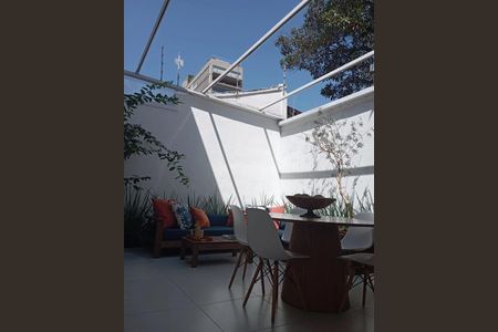 Casa à venda com 180m², 3 quartos e 2 vagasFoto 30