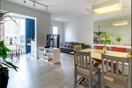 Apartamento para alugar com 72m², 1 quarto e 2 vagasSala