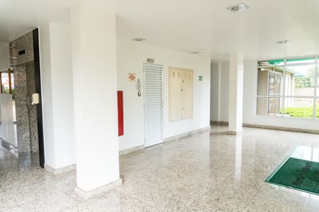 Apartamento para alugar com 120m², 2 quartos e 3 vagasHall social