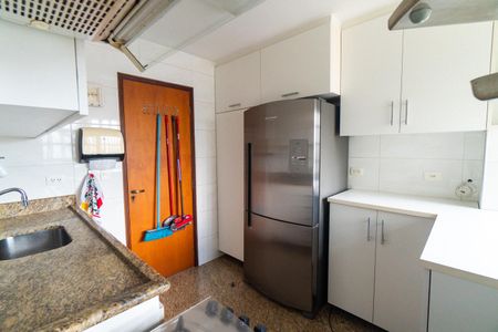 Apartamento para alugar com 120m², 2 quartos e 3 vagasCozinha