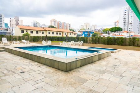 Apartamento para alugar com 120m², 2 quartos e 3 vagasÁrea comum - Piscina