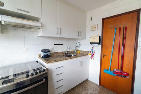 Apartamento para alugar com 120m², 2 quartos e 3 vagasCozinha