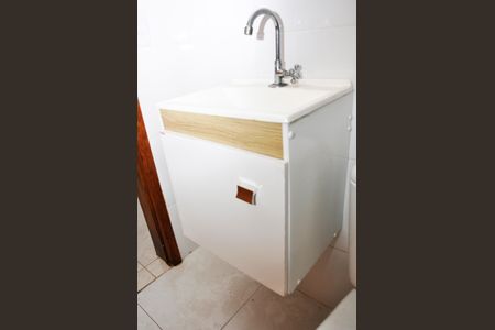 Apartamento para alugar com 35m², 1 quarto e sem vaga Banheiro Social