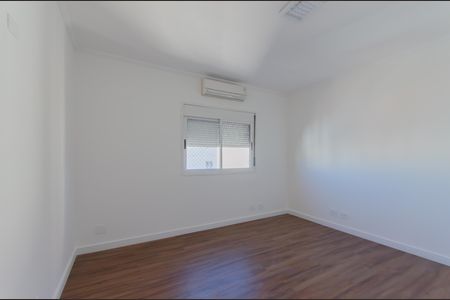 Apartamento à venda com 310m², 4 quartos e 4 vagas Apartamento à venda com 310m², 4 quartos e 4 vagasQuarto 2