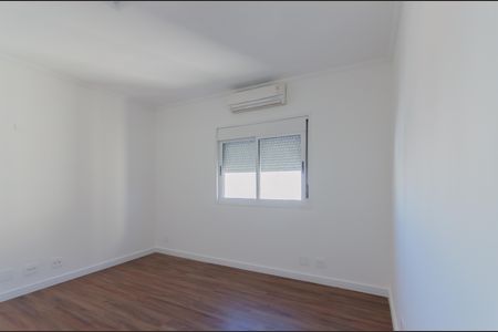 Apartamento à venda com 310m², 4 quartos e 4 vagas Apartamento à venda com 310m², 4 quartos e 4 vagasQuarto 2