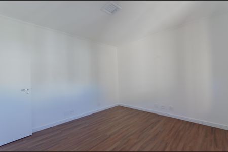 Apartamento à venda com 310m², 4 quartos e 4 vagas Apartamento à venda com 310m², 4 quartos e 4 vagasQuarto 2