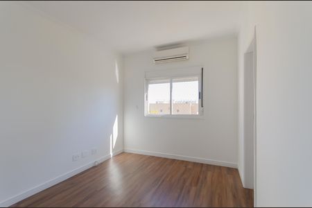 Apartamento à venda com 310m², 4 quartos e 4 vagas Apartamento à venda com 310m², 4 quartos e 4 vagasSuíte 2
