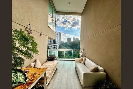 Apartamento à venda com 3 quartos, 148m² em Jardim Fonte do Morumbi, São Paulo