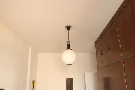 Apartamento à venda com 60m², 1 quarto e sem vagaQuarto