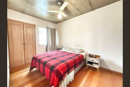 Apartamento à venda com 101m², 3 quartos e 1 vagaSuíte 