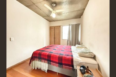 Apartamento à venda com 101m², 3 quartos e 1 vagaSuíte 