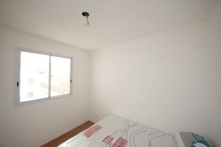 Quarto 2 de apartamento para alugar com 2 quartos, 45m² em Parque Sao Rafael, São Paulo