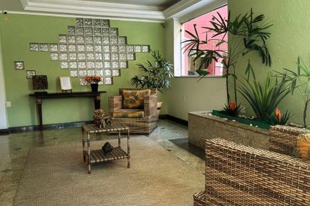 Apartamento à venda com 61m², 2 quartos e 1 vagaHall de entrada