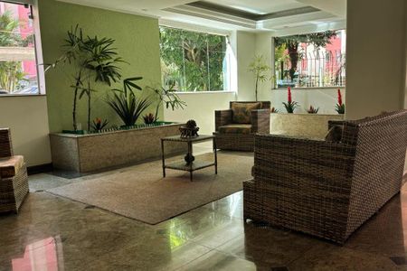 Apartamento à venda com 61m², 2 quartos e 1 vagaHall de entrada