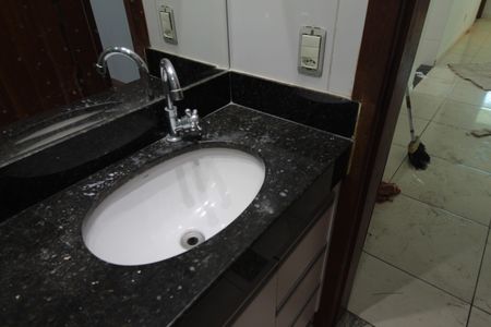 Apartamento para alugar com 100m², 3 quartos e 1 vagaBanheiro Social