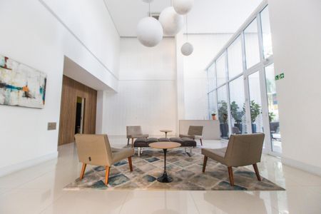 Apartamento para alugar com 66m², 2 quartos e 2 vagasHall social