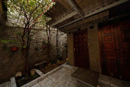 Casa à venda com 235m², 3 quartos e 2 vagasÁrea comum