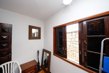 Casa à venda com 235m², 3 quartos e 2 vagasQuarto 1