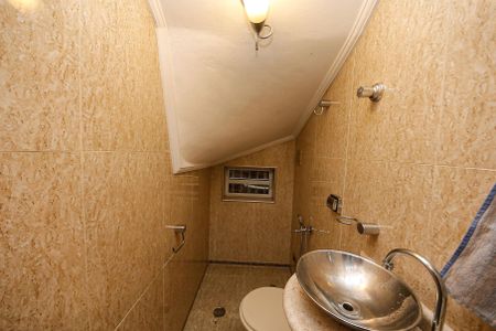 Lavabo de casa à venda com 3 quartos, 235m² em Jardim Vila Formosa, São Paulo
