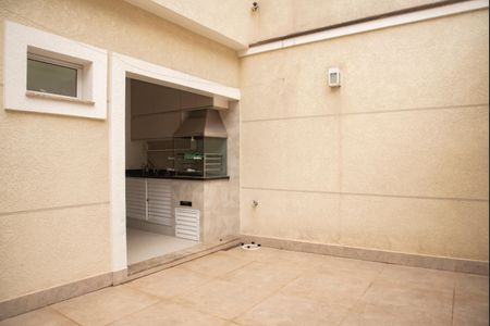Casa à venda com 150m², 3 quartos e 4 vagasQuintal